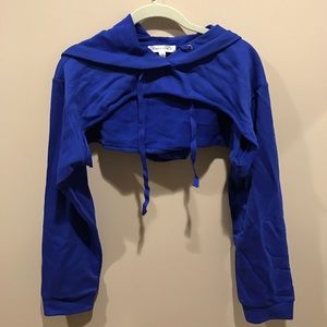 super cropped hoodie by honey punch